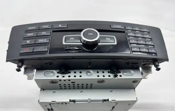 Mercedes-Benz GL X166 Radio/GPS head unit trim A1669005115