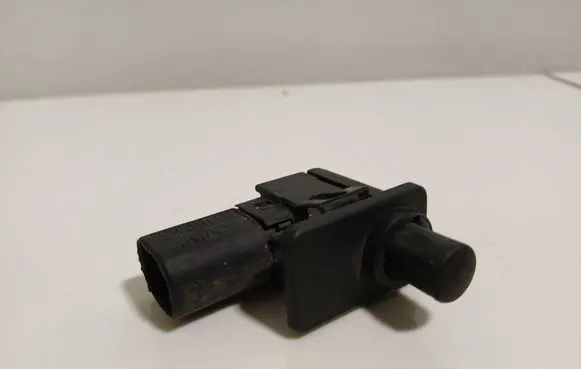 BMW 5 E60 E61 Bonnet alarm switch sensor 9119052