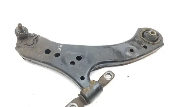 Front lower control arm/wishbone