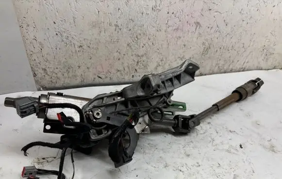 Ford Focus Steering wheel axle set 08660671