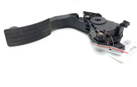 Dacia Logan II Accelerator throttle pedal 180022703R
