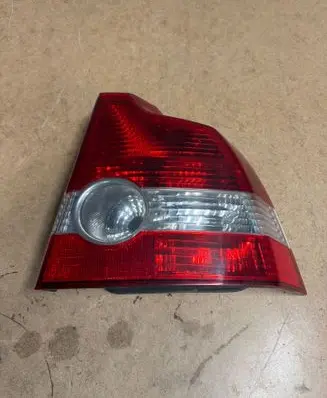 Volvo S40 Rear/tail lights 30698913
