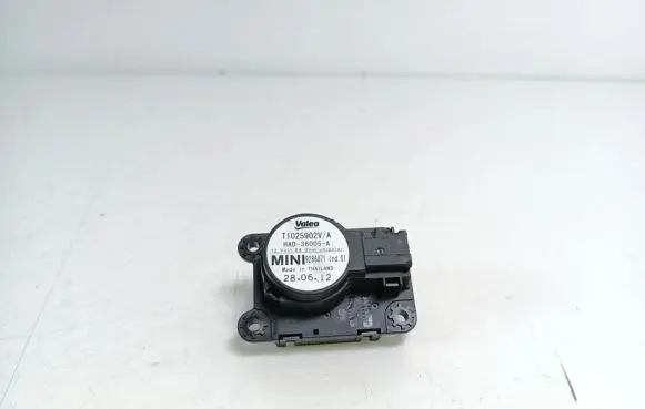 Mini Cooper Countryman R60 Air flap motor/actuator 9286871