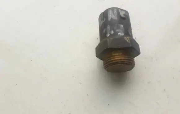 Coolant temperature sensor