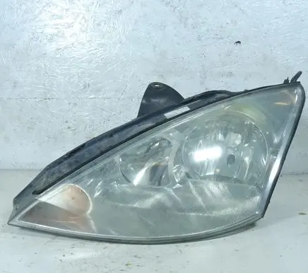 Ford Focus Headlight/headlamp 2M51-13W030-BD
