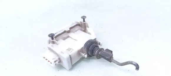 Volkswagen PASSAT B3 Central locking vacuum pump 357862153H