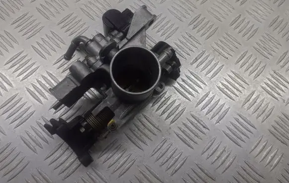 Daihatsu Cuore Throttle valve position sensor 97242