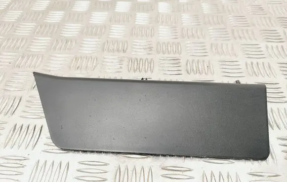 Fender end trim