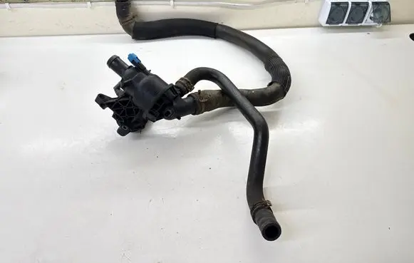 Ford Transit Custom Thermostat/thermostat housing GK2Q9K478CA