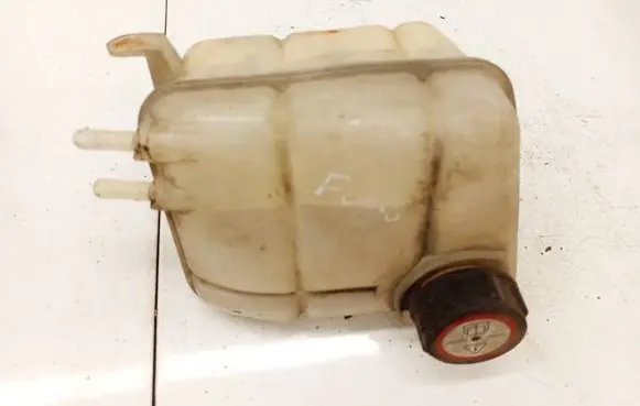 Ford Focus Coolant expansion tank/reservoir 98AB8K218BH
