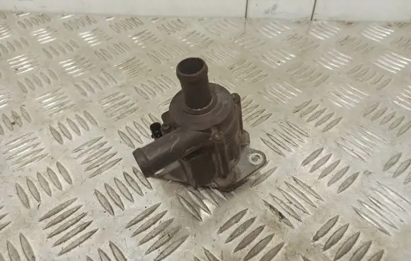 Volvo V40 Electric auxiliary coolant/water pump 31338211 704773000 15T141