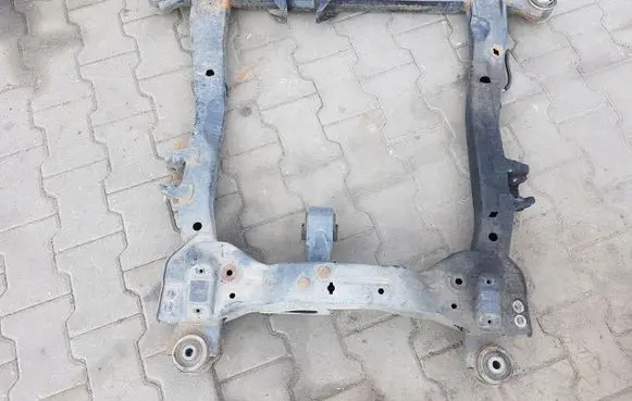 Opel Astra J Front subframe 13327078