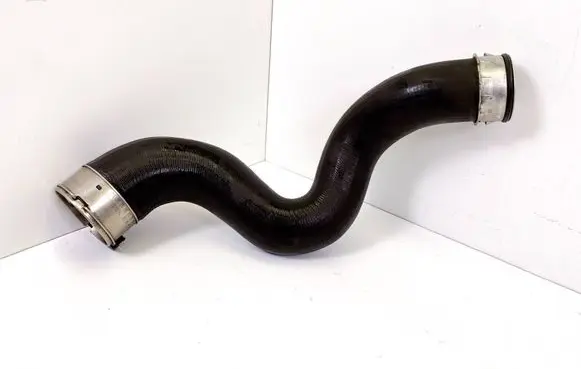 Intercooler hose/pipe