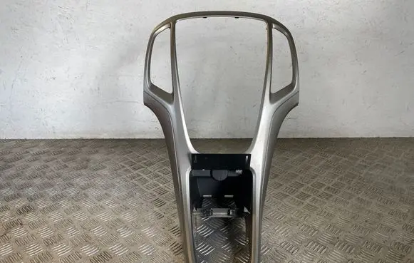 Opel Astra J Panel trim 13257562 29949EE