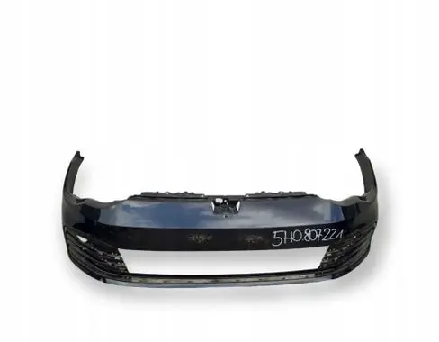 Volkswagen Golf VIII Front bumper 5H0807221