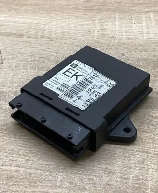 Opel Vectra C Door control unit/module 13170163 5WK46001