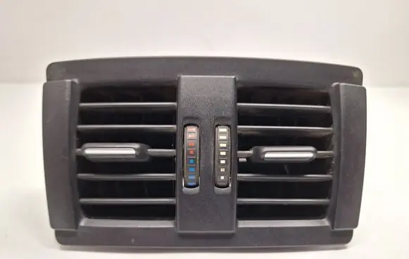 BMW 3 F30 F35 F31 Rear air vent grill 9265350 64229265350