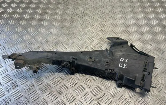 Front bumper mounting bracket