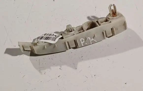 Peugeot 4007 Front bumper mounting bracket