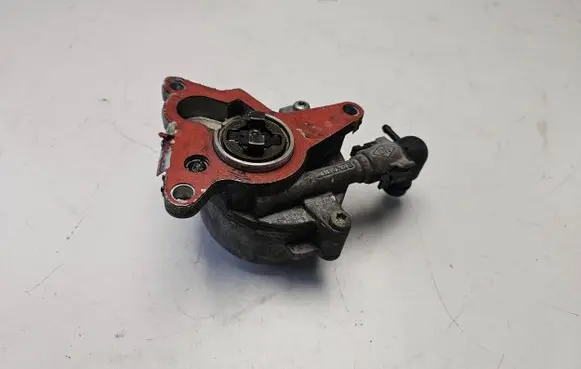 Renault Laguna III Vacuum pump 8200472458 472458A D1691X