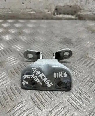 KIA Sportage Rear door upper hinge