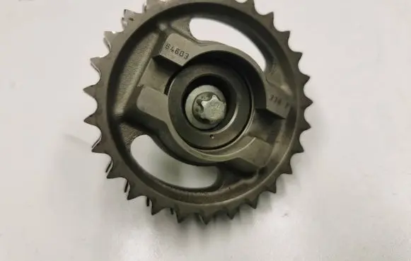 Mercedes-Benz C W204 Timing chain sprocket A6460500605 6460500605 A6110520005