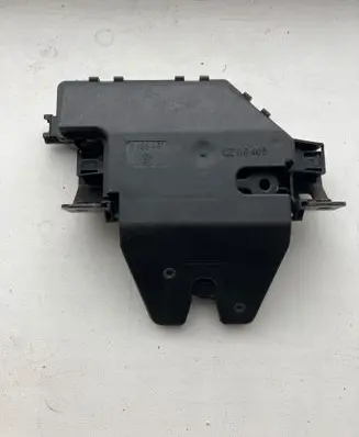 BMW 5 E60 E61 Tailgate/trunk/boot lock/catch/latch 8196401