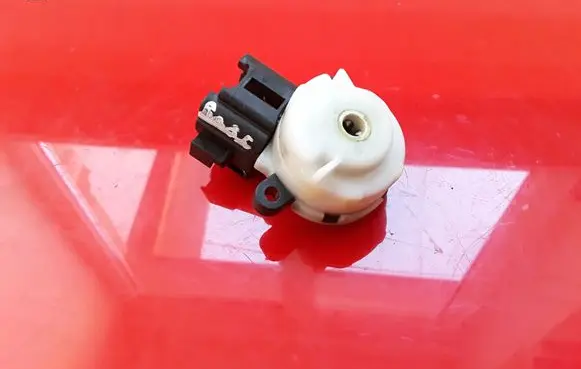 Fiat Sedici Ignition lock contact NOCODE