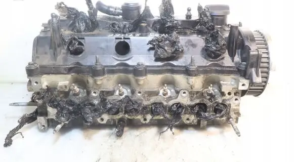 Engine head