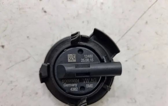 Audi A3 S3 8V Airbag deployment crash/impact sensor 5Q0959354 4382