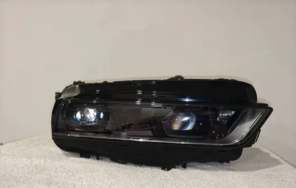 BMW 7 G70 Headlight/headlamp 4A2760801 160400107704 1264102000212