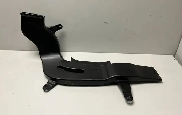 BMW X6 G06 Cabin air duct channel 7434329