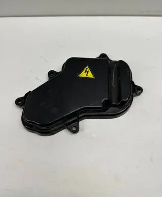 Volkswagen Golf VII Headlight/headlamp dust cover 197028