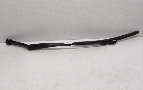 KIA Ceed Front wiper blade arm