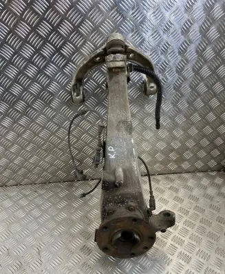 Volkswagen Touareg II Front wheel hub 7P6407245A
