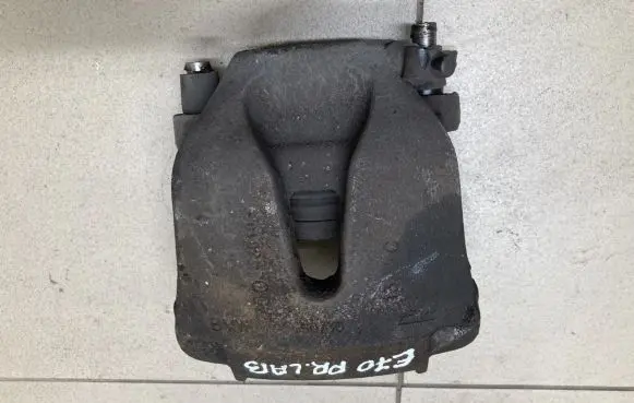 BMW X5 E70 Front brake caliper
