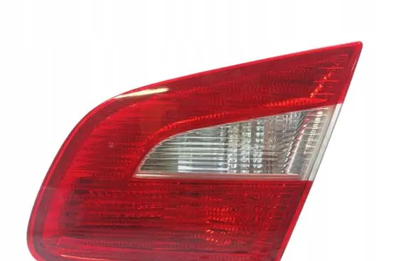 Skoda Superb B6 (3T) Rear/tail lights