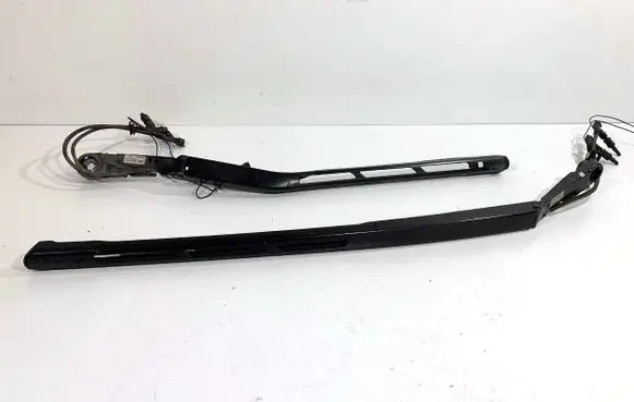 Audi Q8 Front wiper blade arm 