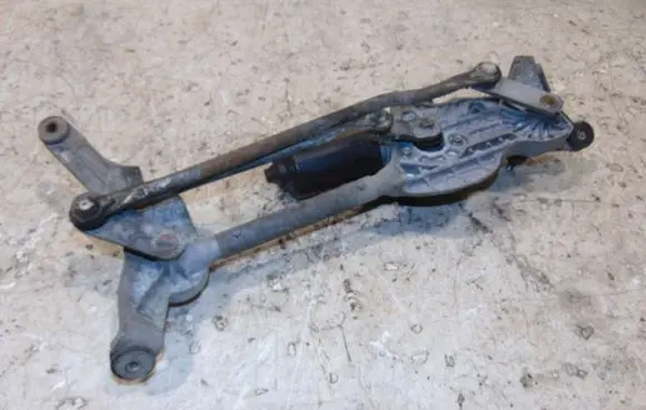 Toyota Previa (XR30, XR40) II Front wiper linkage and motor 8515028140 8511028190