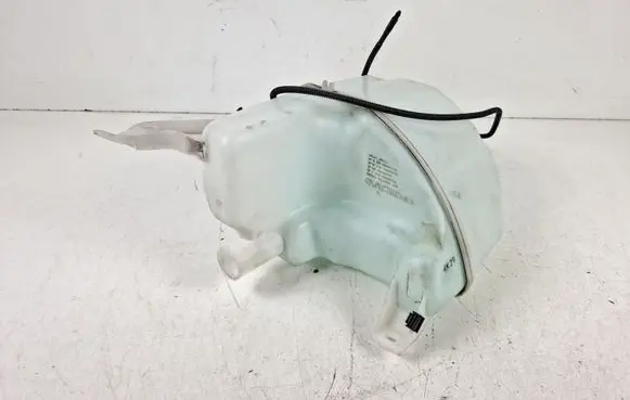Volvo S60 Windshield washer fluid reservoir/tank 31416284 31416285 31416265