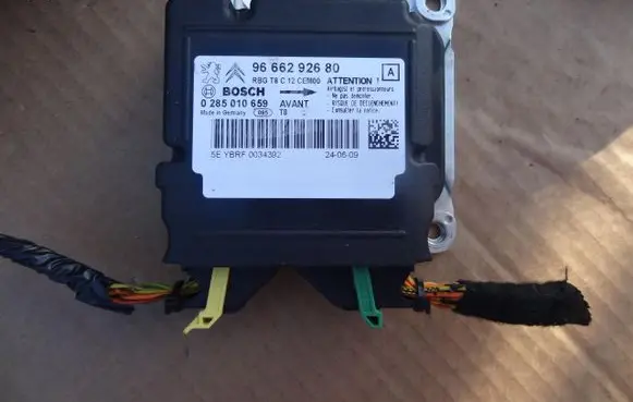 Peugeot 3008 I Airbag control unit/module 9666292680 0285010659