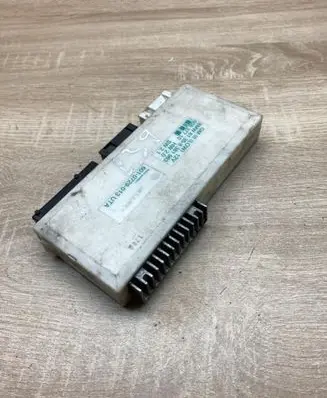 BMW 5 E39 Comfort/convenience module 8381963 60837710