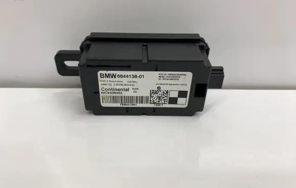 BMW 3 F30 F35 F31 Antenna control unit 6844138