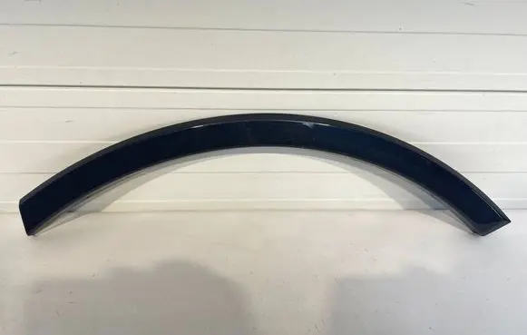 Audi Q7 4M Rear arch trim 4M0853817H