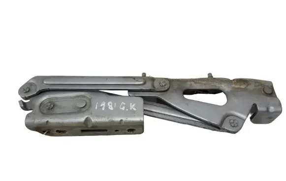 Peugeot 407 Tailgate/trunk/boot hinge