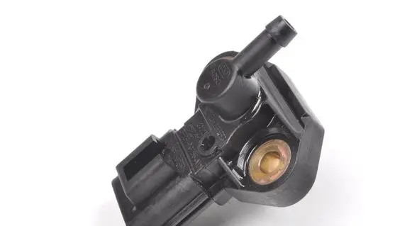 Aston Martin Vantage III Fuel pressure sensor 3F2E9G756AD