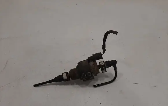 Volvo XC90 Webasto auxiliary heater fuel pump 9019848C