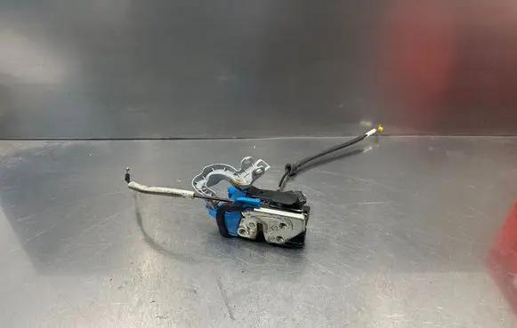 KIA Ceed Rear door lock 81420A2100