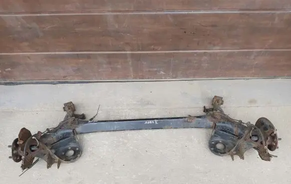 Toyota Auris E180 Rear axle beam 