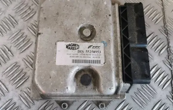 Fiat 500L Engine control unit/module ECU 55255943
